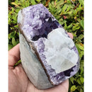 Capela de Ametista com Calcita